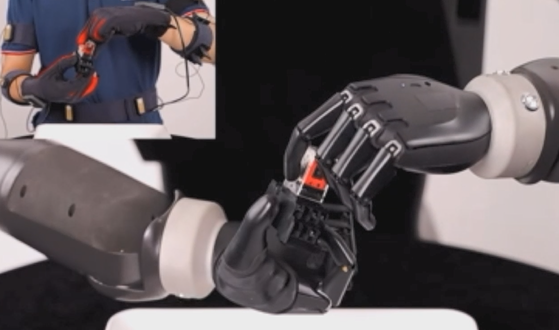 人形機器人遙操作（zuò）